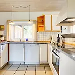 Дом отдыха Elektra - 450m From The Sea By Interhome