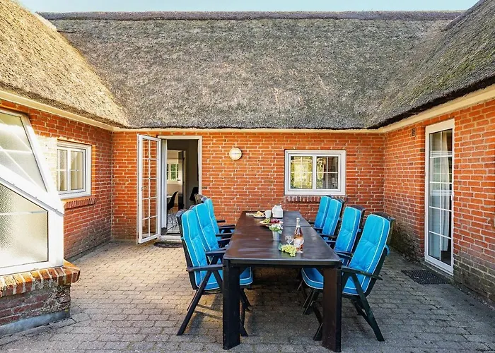 Elektra - 450m From The Sea By Interhome *