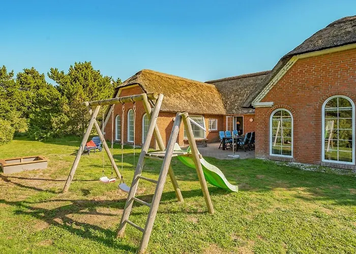 Elektra - 450m From The Sea By Interhome